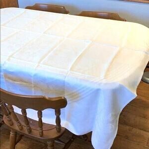 Vintage White Rose Pattern Tablecloth Square Damask Floral Dining Decor
